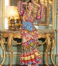 Lade das Bild in den Galerie-Viewer, Antica Sartoria Boho-Maxikleid mit auffälligen Details und den luftigen Stoffen. Ein echtes Must-have für Ibiza-Liebhaberinnen.
