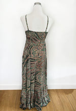 Lade das Bild in den Galerie-Viewer, Boho Seide Sommer Maxikleid
