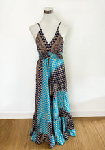 Lade das Bild in den Galerie-Viewer, Boho Seide Sommer Maxikleid
