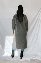 Load image into Gallery viewer, Long overshirt with wool - grey
