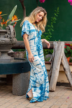 Lade das Bild in den Galerie-Viewer, Gold &amp; Silver Tie-Dye Boho Maxikleid
