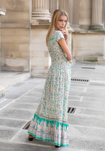 Carica l&#39;immagine nel visualizzatore di Gallery, Boho Maxikleid mit Blumendruck
